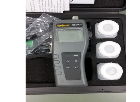 武夷山YSI EC300型 盐度、电导、温度测量仪